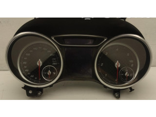 Панель приборов    Mercedes-Benz A W176       