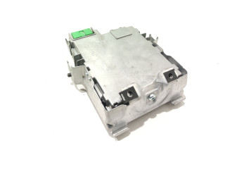 Блок управления 30782460   Volvo V50