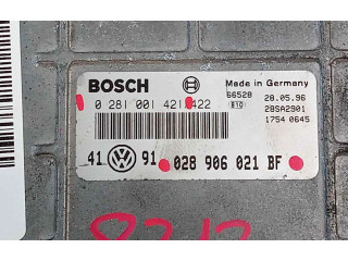 Блок управления двигателем Блок управления 0281001421 Volkswagen Golf III