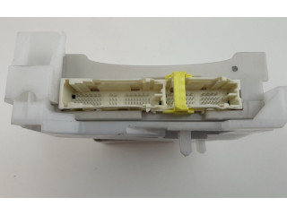 Pojistková skříňka 8273076030, 8273076030 Lexus CT 200H 2017