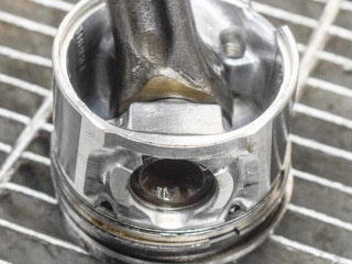  Поршень 9HX (DV6ATED4) 0628V1, 060392  Peugeot 308 для дизельного двигателя 1.6