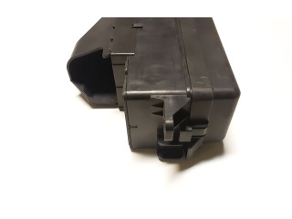 Блок предохранителей 924094503, 17236010 Mini Cooper Countryman R60