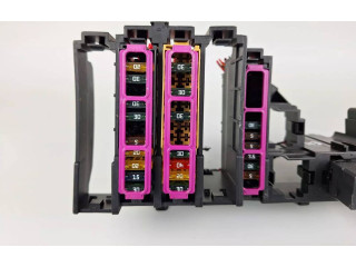 Блок предохранителей 8K0971845A Audi A5 8T 8F