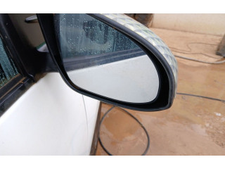 Zpětné zrcátko Peugeot 108 2017 B000780880