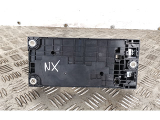 Блок предохранителей 4J280224, G92Z153010 Lexus NX