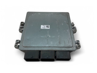 Блок управления двигателем Блок управления 31355669   Volvo V70