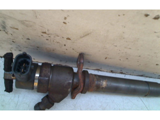 Форсунка 8658352, 8658352    Volvo V70  D5244T 