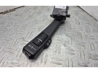 Ручка стеклоочистителей 31275359 Volvo V70