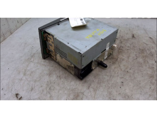 Pojistková skříňka Радио/ проигрыватель / навигация Opel Zafira B 2005