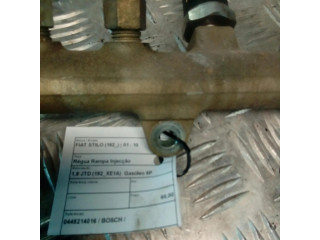 Топливная рампа 0445214016   Fiat Stilo 1.9 