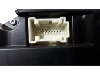 Přístrojová deska Mercedes-Benz GLA W156 2013 A1569005304