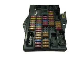 Блок предохранителей Jaguar XJ X350