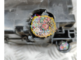 Блок предохранителей 8565A392, MR400709 Mitsubishi Outlander