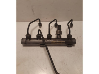 Топливная рампа 059130089M   Audi A6 S6 C6 4F  