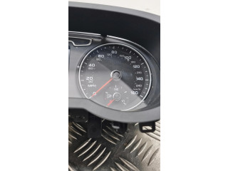 Панель приборов 8U0920990E Audi Q3 8U