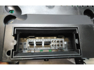 Панель приборов    Volkswagen Caddy       