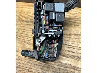 Блок предохранителей  31328191, 6G9T14A076L   Volvo S60    