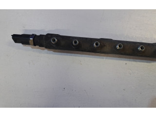 Топливная рампа 8658252 Volvo S60 для двигателя D 5244 T