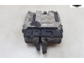 Řídící jednotka 03G906021PF, 03G906021PF   Volkswagen Caddy 2007