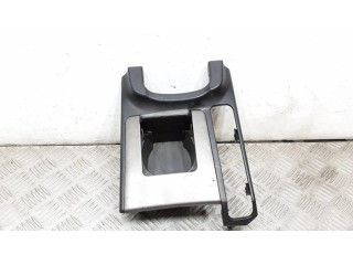 Ящик для вещей центральная консоль