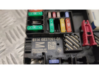 Pojistková skříňka 9357891 BMW 7 G11 G12 2017