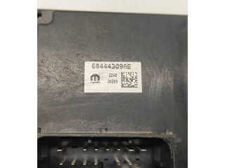 Блок управления 68335875AD, 147000057302   Ram 1500