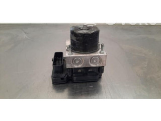 Řídící jednotka A0004314000   Mercedes-Benz GLA W156 2019