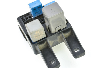 Pojistková skříňka 911062E281, 91106-2E281 Hyundai Tucson JM 2004