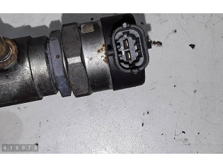 Vstřikovač 30750283 Volvo V70 pro naftový motor 0.0