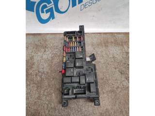 Блок предохранителей 518787205, 518787205 Volvo S60