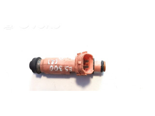 Vstřikovač 2325020030 Lexus ES 250 - 300 - 330 pro benzínový motor 3.0