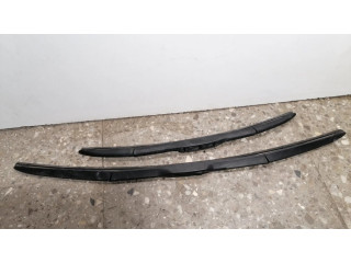 Стеклоочиститель лобового стекла