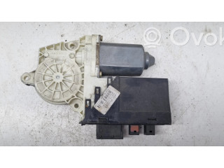 Передний двигатель механизма для подъема окон