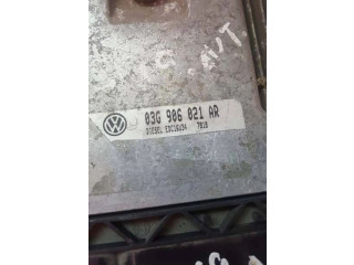 Řídící jednotka 03G906021AR Volkswagen Caddy 2006