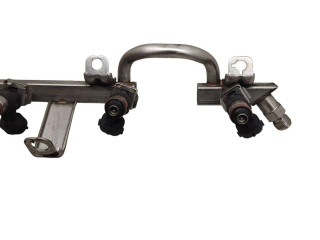 Топливная рампа 03C133317A, 03C129041A   Volkswagen PASSAT B6   для двигателя CDGA