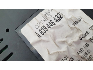 Přístrojová deska Mercedes-Benz Vito Viano W639 2004 A6394464321