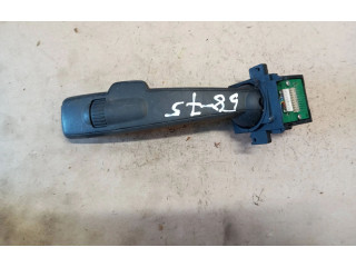 Ручка стеклоочистителей 30798465, J6R3A Volvo V70