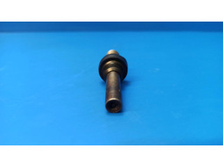 Vstřikovač 0437502010 Mercedes-Benz S W126 pro benzínový motor 2.8