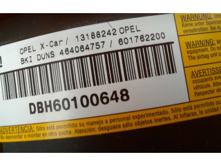 Подушка безопасности водителя 13188242, 13188242   Opel Combo C