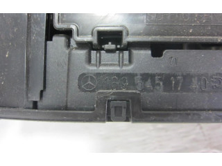 Блок предохранителей 1695451740 Mercedes-Benz A W169