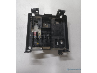 Блок предохранителей Jx6t14a094ae   Ford Focus    