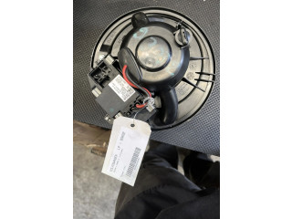 Вентилятор печки       Volkswagen Touran I