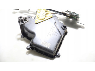 Подушка безопасности водителя    Seat Leon (1P)