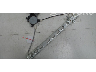 Блок предохранителей 8353058J01 Suzuki Swift