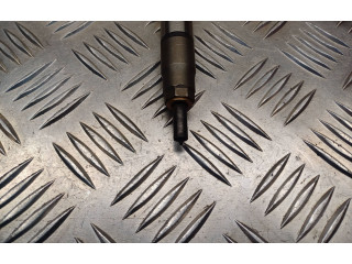 Форсунка 0445110589, 338002A610    KIA Pro Cee'd II   