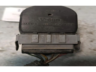 Блок предохранителей 550546622   Jeep Cherokee    