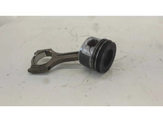 Píst 11258571012, 8571012 BMW 3 F30 F35 F31