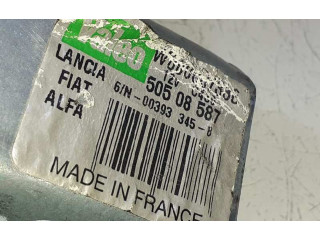 Моторчик заднего дворника 50508587 Alfa Romeo Mito