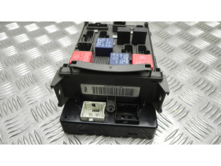 Блок предохранителей  8200190269, G4256   Renault Laguna I    