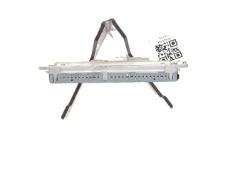 Дисплей 8R0919604A, K0-5752K Audi Q5 SQ5